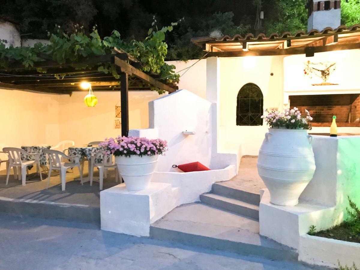 Villa Diamanti Kanapitsa  Eksteriør bilde
